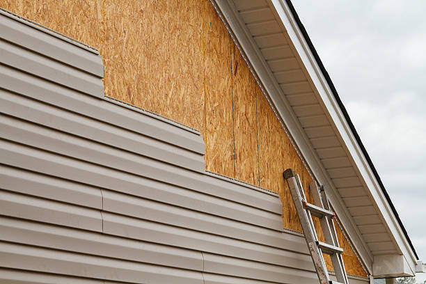24/7 Emergency Vinyl Siding experts in Suffolk, VA